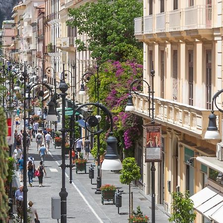 Comfy Apt 4 Sleeps Right In The Centre Sorrento Exteriér fotografie